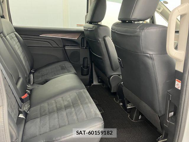 Mitsubishi DELICA 2022-07 6496807-13