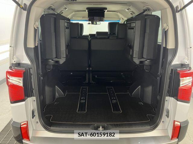 Mitsubishi DELICA 2022-07 6496807-16