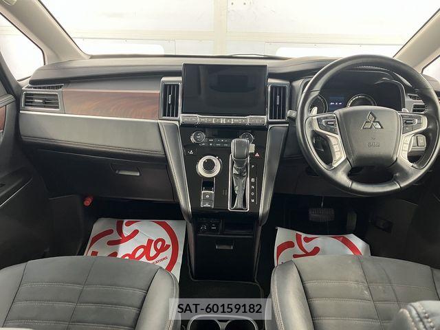Mitsubishi DELICA 2022-07 6496807-17