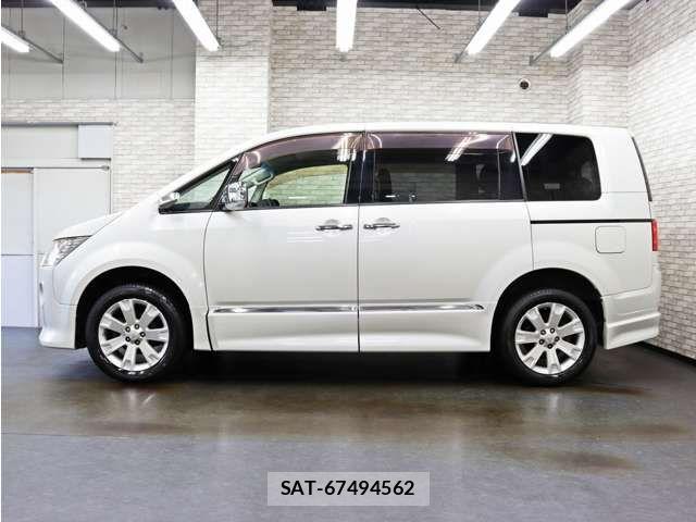 Mitsubishi DELICA 2010-01 6496910-1