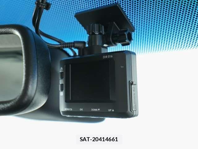 Mitsubishi DELICA 2020-03 6496836-17