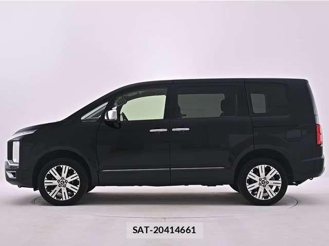 Mitsubishi DELICA 2020-03 6496836-2