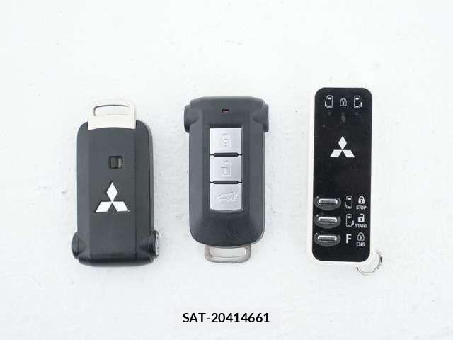 Mitsubishi DELICA 2020-03 6496836-5