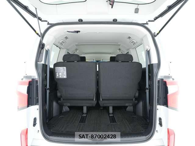 Mitsubishi DELICA 2022-05 6496818-9
