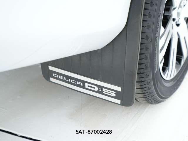 Mitsubishi DELICA 2022-05 6496818-18