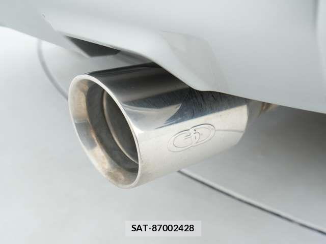 Mitsubishi DELICA 2022-05 6496818-19
