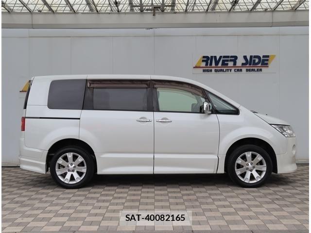 Mitsubishi DELICA 2016-03 6496894-4