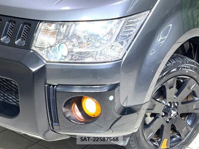 Mitsubishi DELICA 2017-08 6496858-12