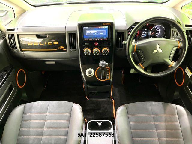 Mitsubishi DELICA 2017-08 6496858-1