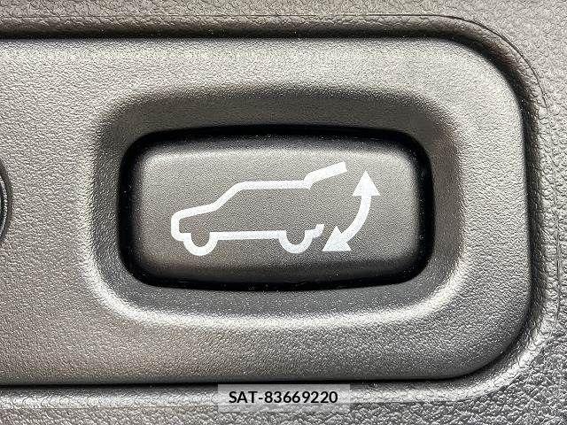Mitsubishi DELICA 2022-11 6544701-9