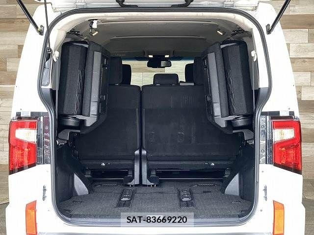 Mitsubishi DELICA 2022-11 6544701-13