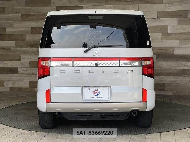 Mitsubishi DELICA 2022-11 6544701-14