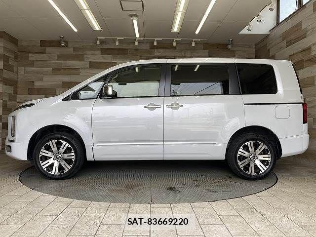 Mitsubishi DELICA 2022-11 6544701-15