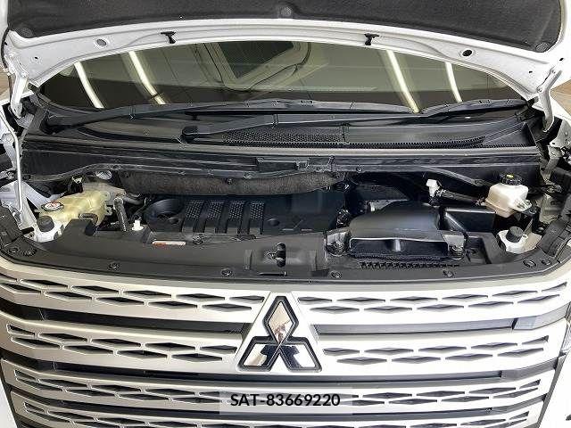 Mitsubishi DELICA 2022-11 6544701-17