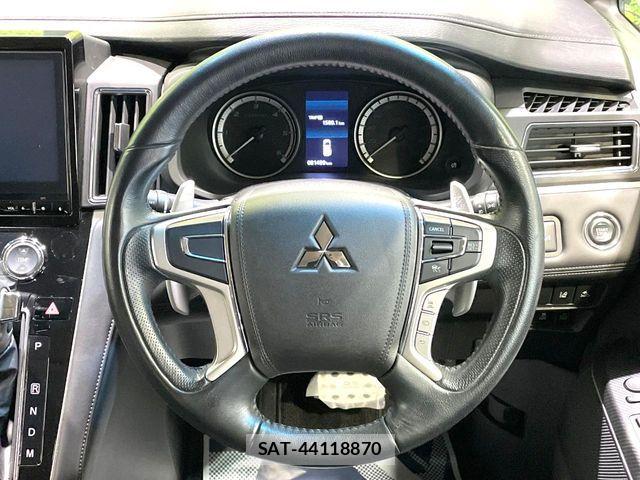 Mitsubishi DELICA 2019-09 6611519-11