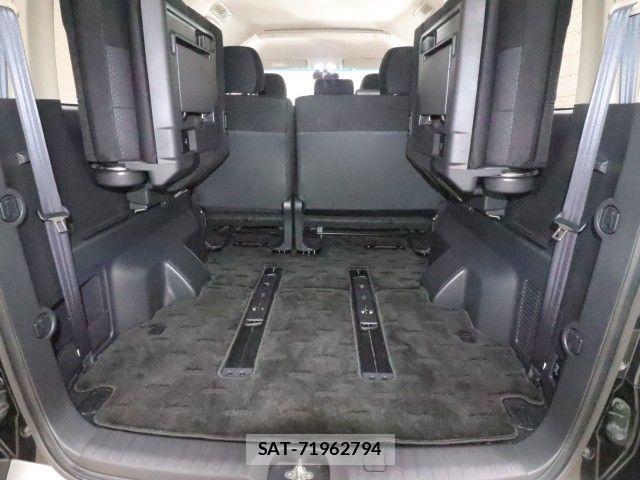 Mitsubishi DELICA 2017-10 6611521-9