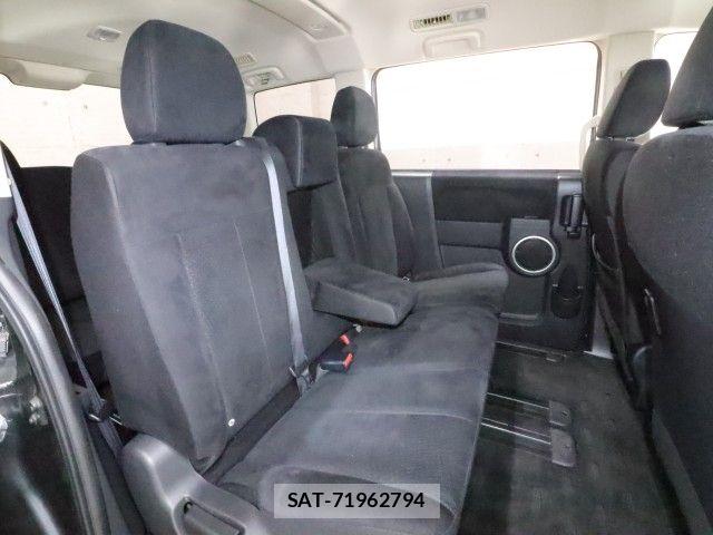 Mitsubishi DELICA 2017-10 6611521-4