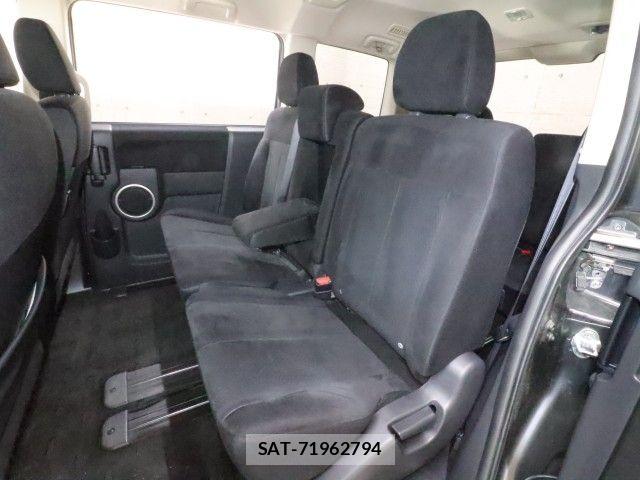 Mitsubishi DELICA 2017-10 6611521-6