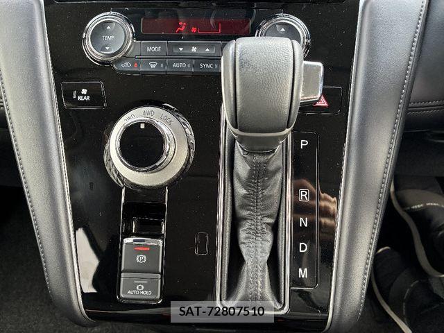 Mitsubishi DELICA 2020-04 6611516-13