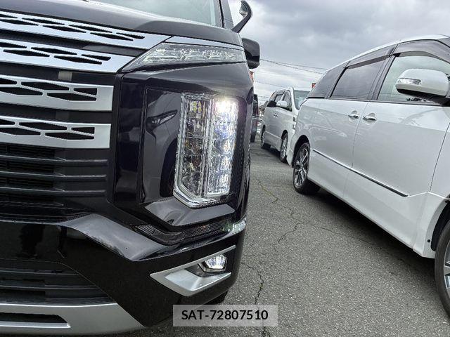 Mitsubishi DELICA 2020-04 6611516-26
