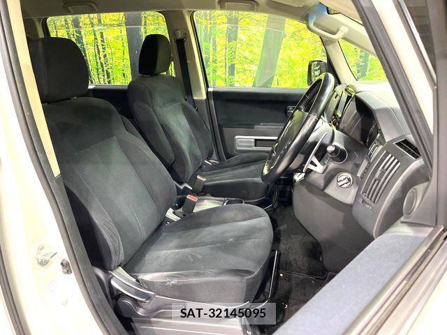 Mitsubishi DELICA 2016-02 6611535-8