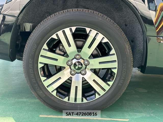Mitsubishi DELICA 2023-09 6611504-15
