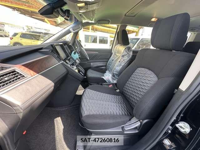 Mitsubishi DELICA 2023-09 6611504-3