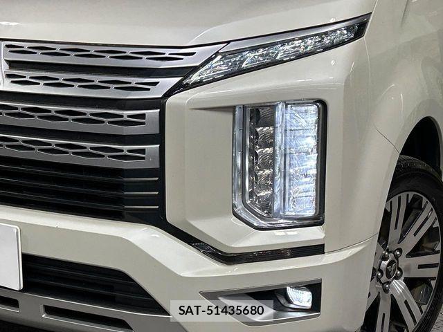 Mitsubishi DELICA 2019-12 6611517-16