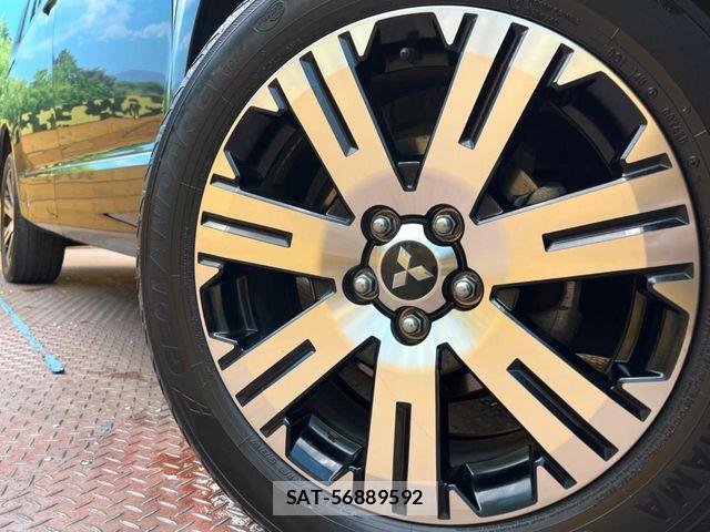 Mitsubishi DELICA 2020-03 6611518-12