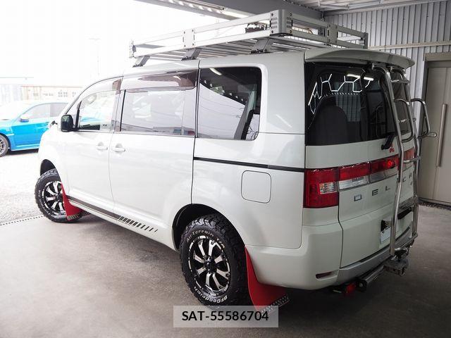 Mitsubishi DELICA 2018-05 6611531-3