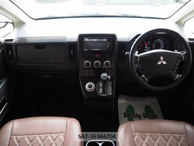 Mitsubishi DELICA 2018-05 6611531-6