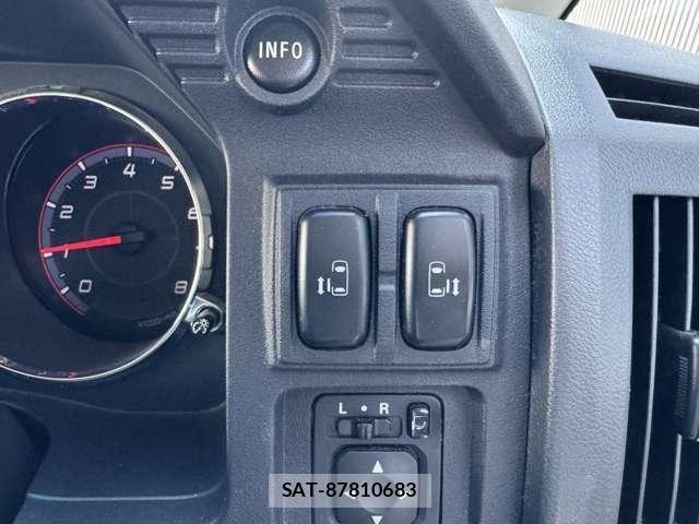 Mitsubishi DELICA 2007-03 6611539-20