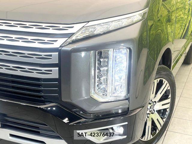 Mitsubishi DELICA 2021-08 6611508-12