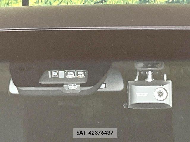 Mitsubishi DELICA 2021-08 6611508-6