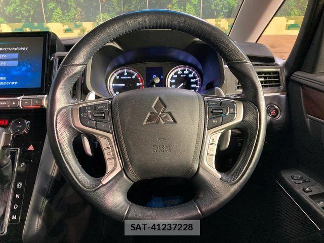 Mitsubishi DELICA 2020-03 6641477-11