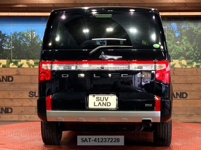 Mitsubishi DELICA 2020-03 6641477-15