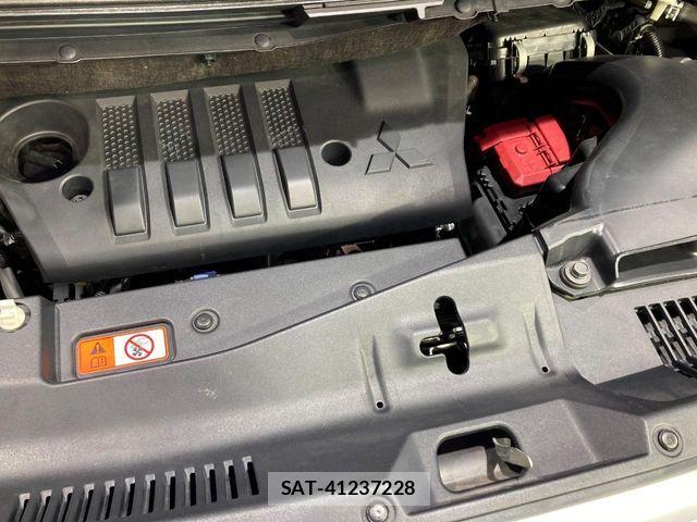Mitsubishi DELICA 2020-03 6641477-18