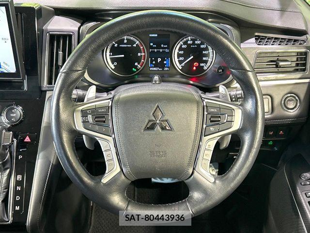 Mitsubishi DELICA 2024-03 6641471-11