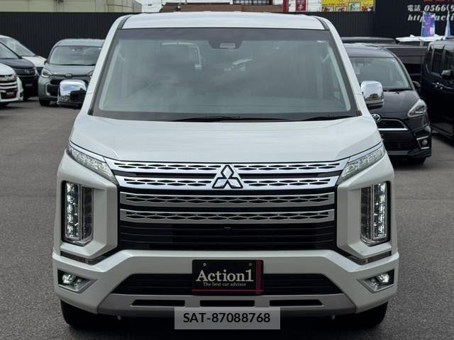 Mitsubishi DELICA 2021-05 6641474-2