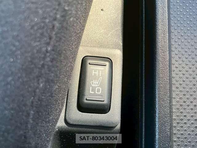 Mitsubishi DELICA 2019-03 6641476-9