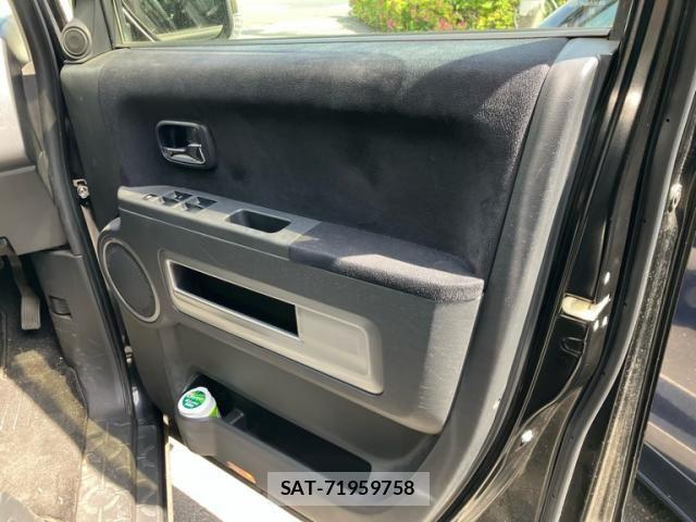 Mitsubishi DELICA 2015-09 6671158-15