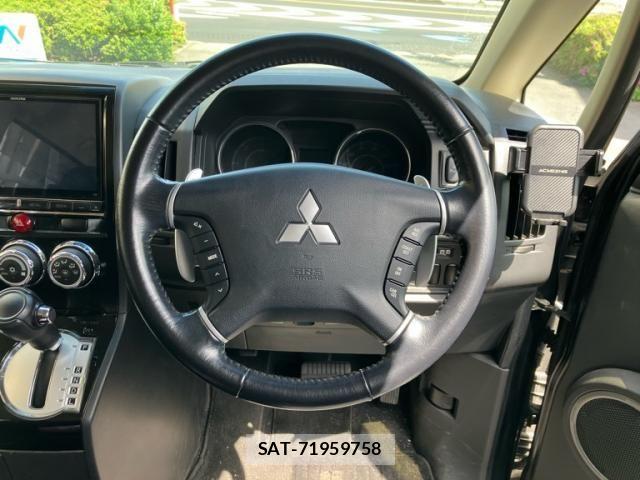 Mitsubishi DELICA 2015-09 6671158-19
