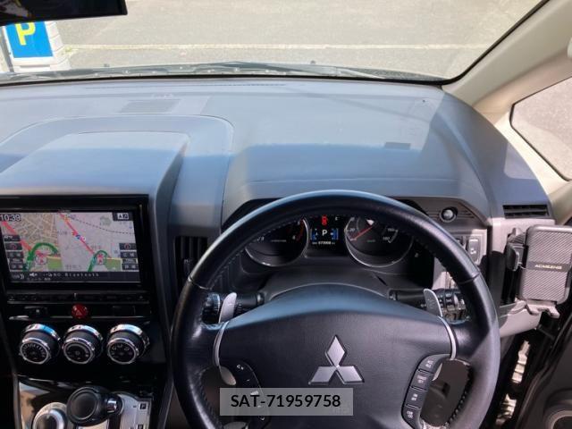 Mitsubishi DELICA 2015-09 6671158-20