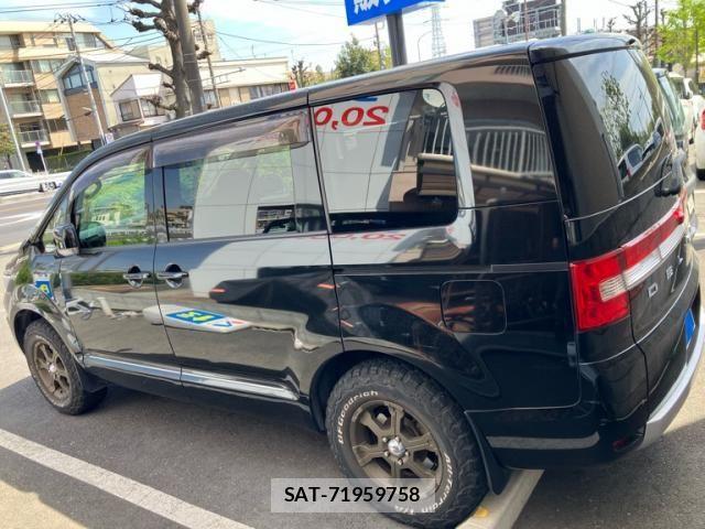Mitsubishi DELICA 2015-09 6671158-4