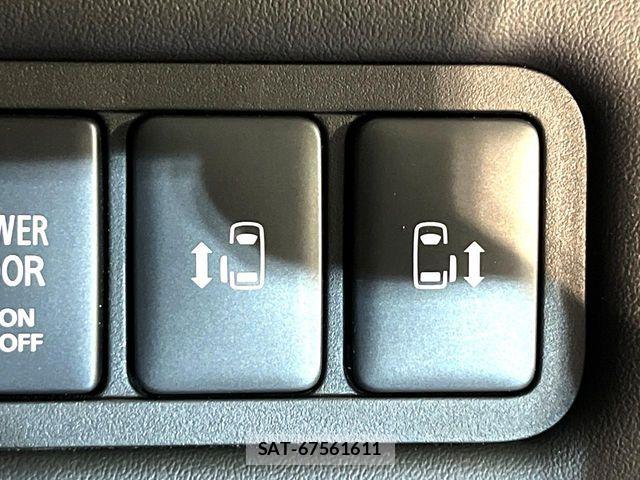 Mitsubishi DELICA 2022-03 6671143-5