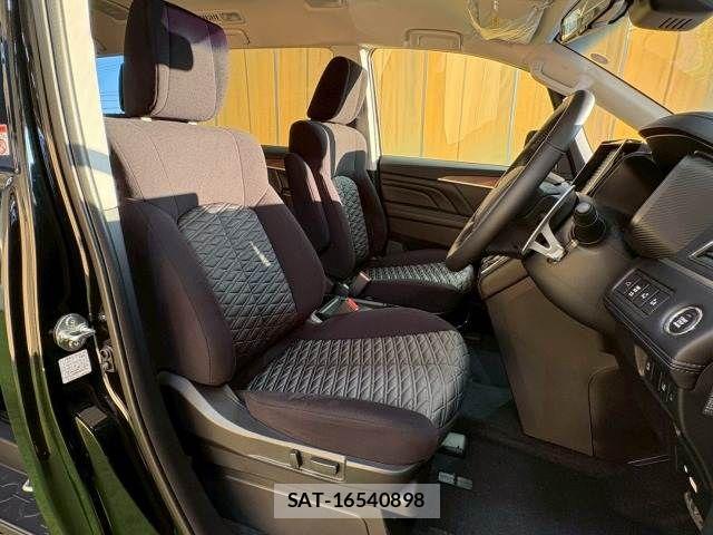 Mitsubishi DELICA 2025-08 6671133-9