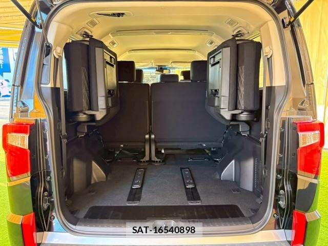 Mitsubishi DELICA 2025-08 6671133-11