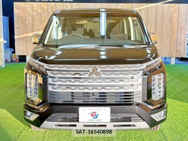 Mitsubishi DELICA 2025-08 6671133-12