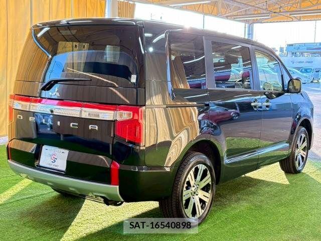 Mitsubishi DELICA 2025-08 6671133-15
