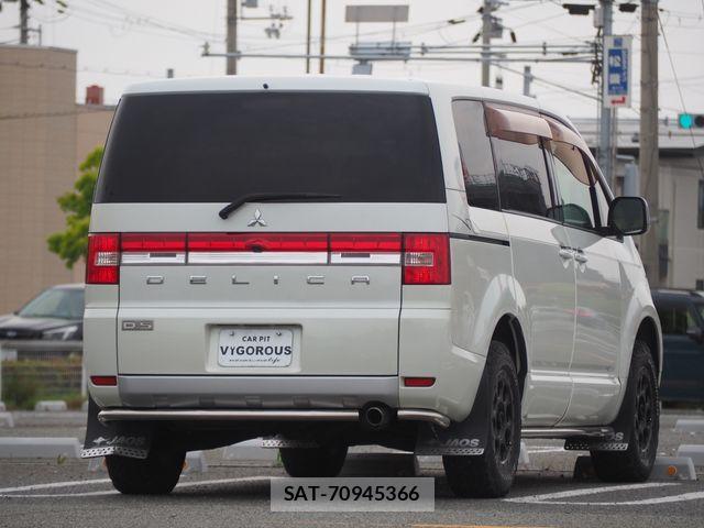 Mitsubishi DELICA 2007-02 6671164-12